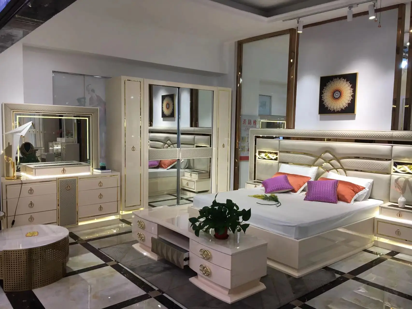 European Style Wooden Furniture High Quality Bedroom Set Bedroom