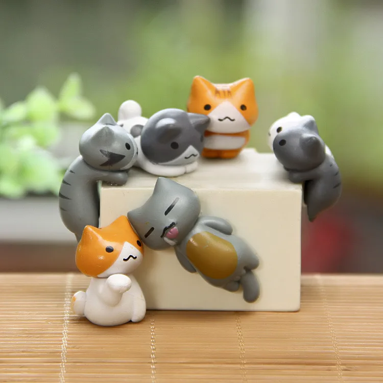 Factory Direct Sale PVC Plastic Toy Novelty Cat Home Decore Garden