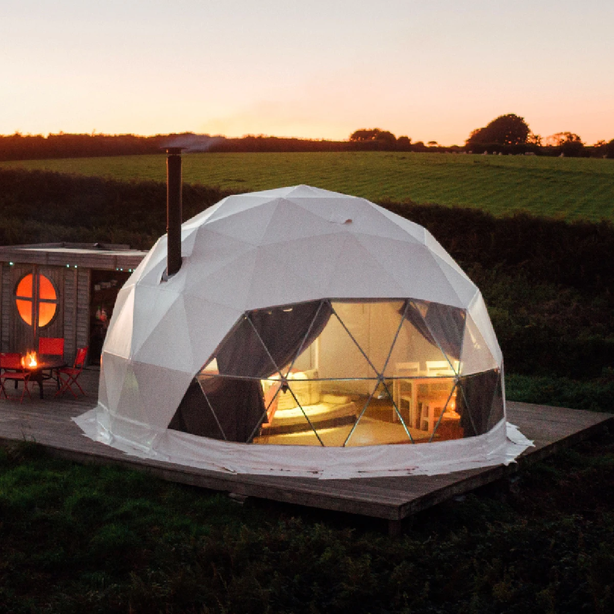 Luxury Geodesic Dome Glamping Tent for outdoors w
