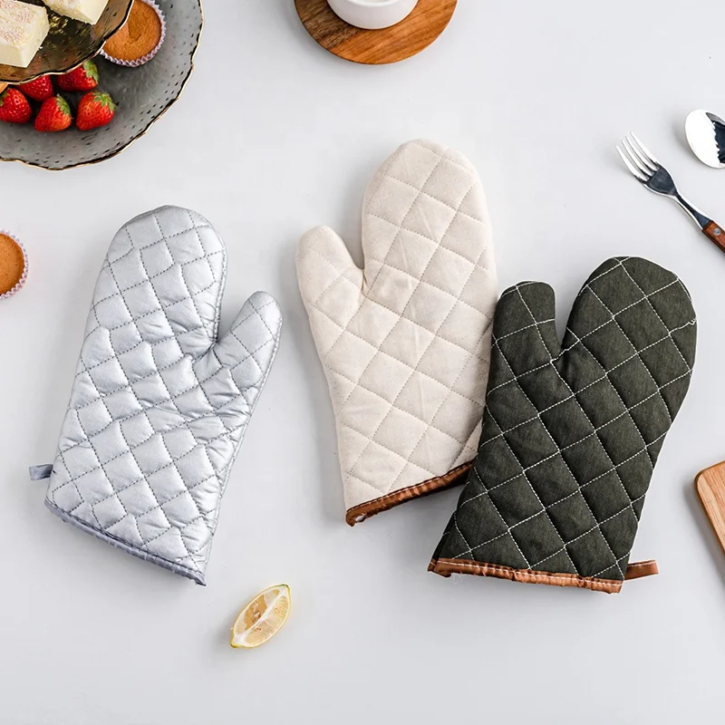 Покрытые серебром стеганые кремово-белый хлопок кухонные рукавицы кухонные перчатки Комплект прихватки