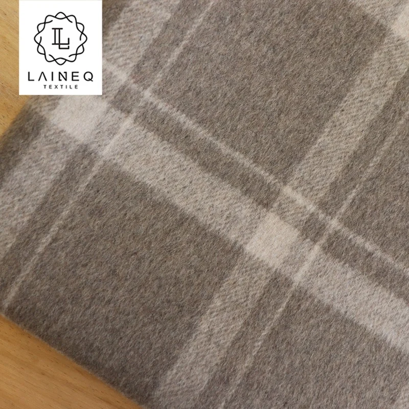 2023 тонкая и красиво сделанная шерстяная текстильная Двусторонняя серая Клетчатая Шерстяная ткань для зимнего пальто 70% шерсть