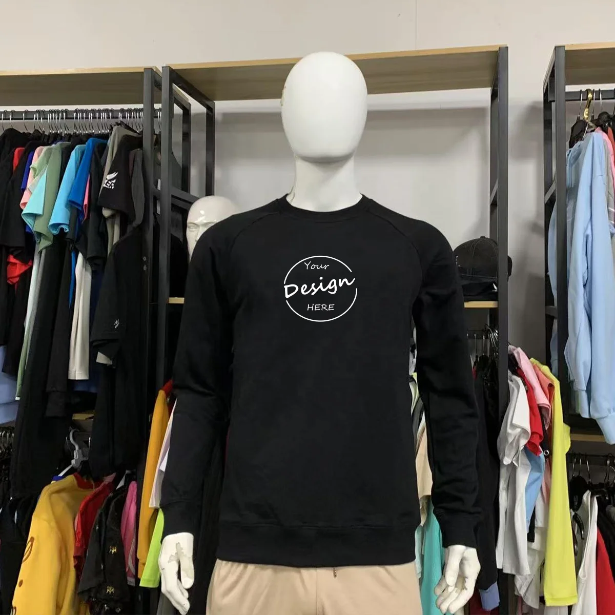 Wholesale High Quality 450 Gsm Crewneck Sweatshirt Patch Embroidery Raglan Sleeve Premium Crewneck Sweatshirts for Men