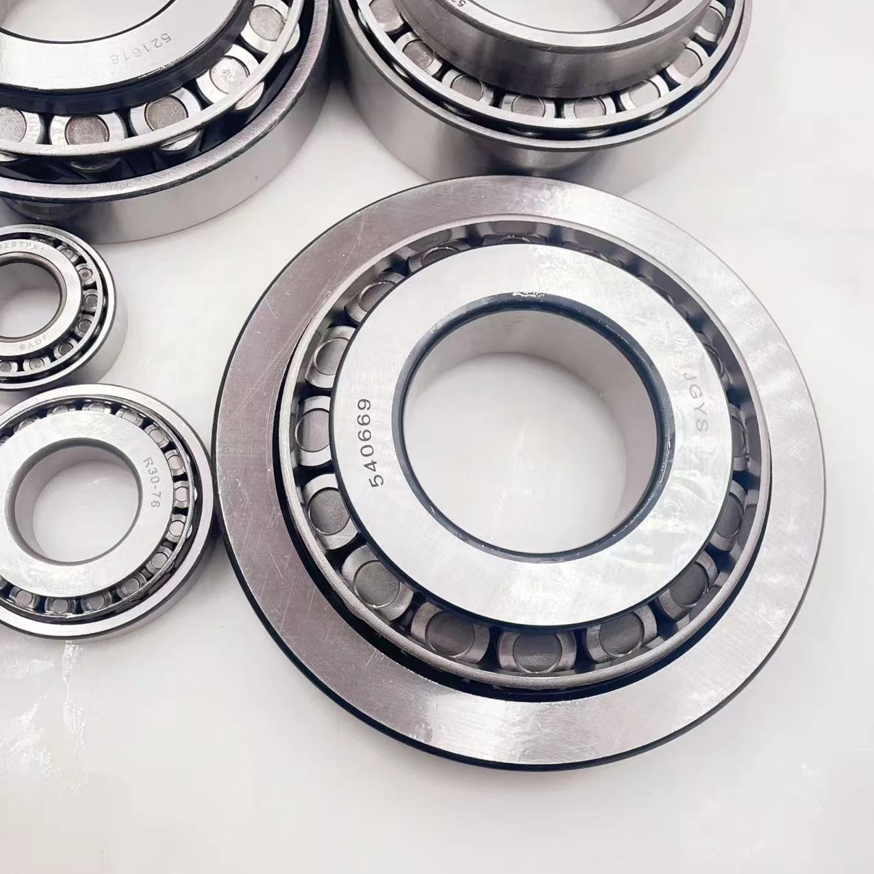 Tapered Roller Bearings for TOYOTA Hiace - Quality & Durability