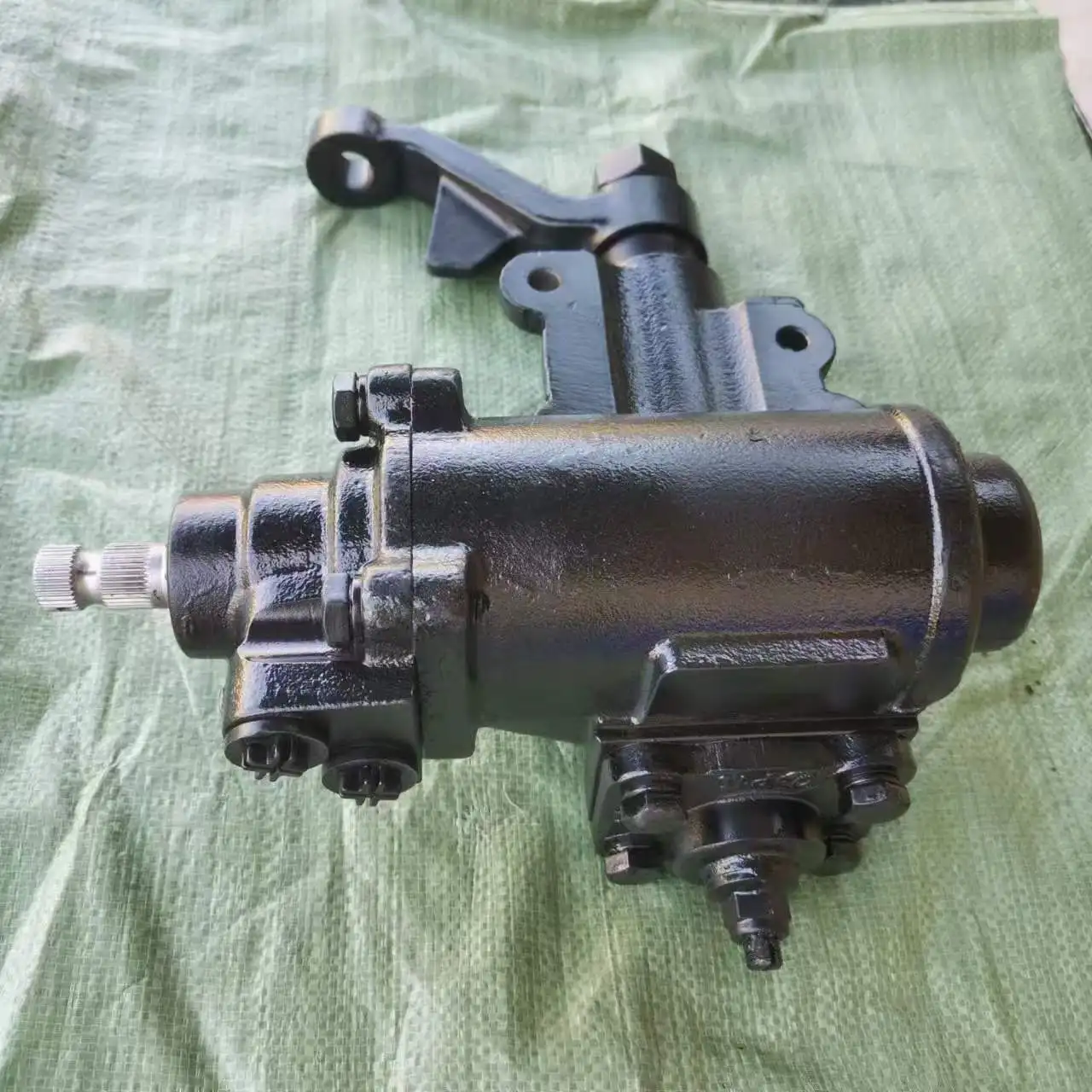 F045 Power Steering Gear Box for Isuzu 4JB1 8971099866