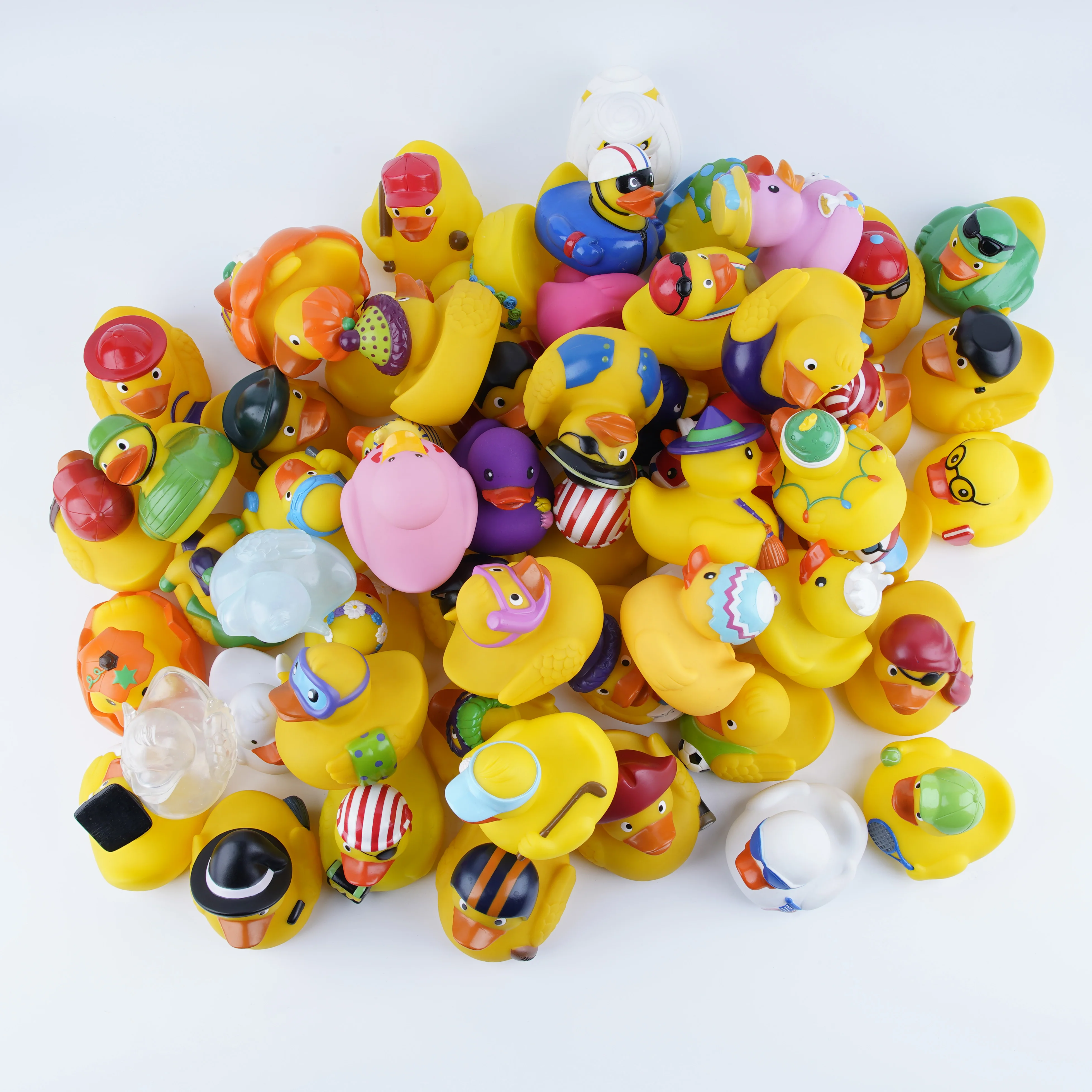 Customized 3 Inches Yellow PVC Vinyl Rubber Duck Bath Toy Unique Animal Bath Toy for Baby Squeeze Feature for Playing