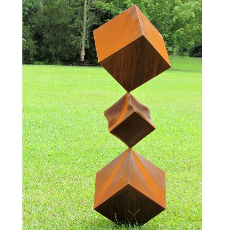 Scultura Contemporanea In Acciaio Arrugginito – Arte Da Giardino Metallica 30x24x12