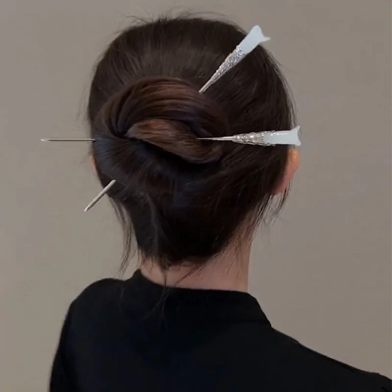 Женская металлическая заколка для