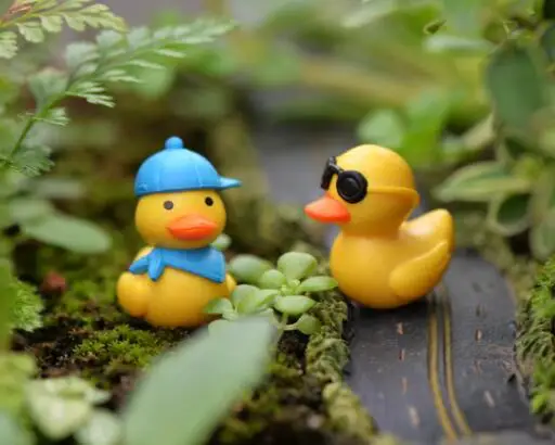 
Ювелирные миниатюрные украшения в виде микро-ландшафта для бонсая, домика, кукол, растений, сада, на удачу, мини-фигурки желтых Уток из смолы 