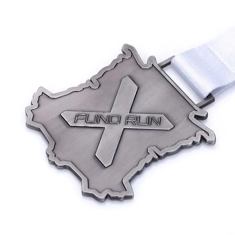 Design Your Own Custom Metal Medal Zinc Alloy 3D 5K Marathon Football Race Finisher Award Sports Medals factory