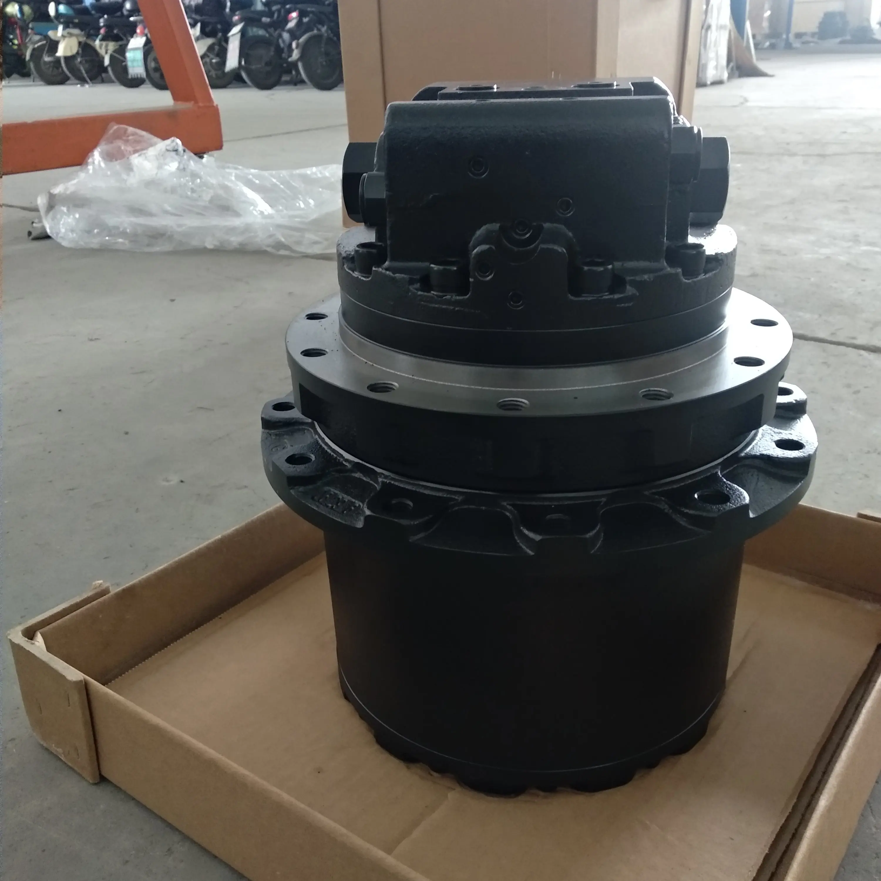 Doosan 2401-9232B Travel Motor Solar 55 Final Drive - High