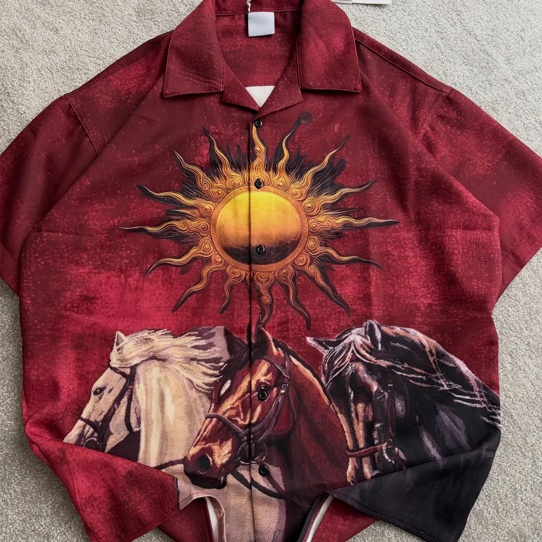 Producent odzieży w stylu vintage – męskie koszule z krótkim rękawem i kołnierzem typu camp, niski minimalny zakup (MOQ), niestandardowa drukowanie DTG, graficzne koszule streetwear