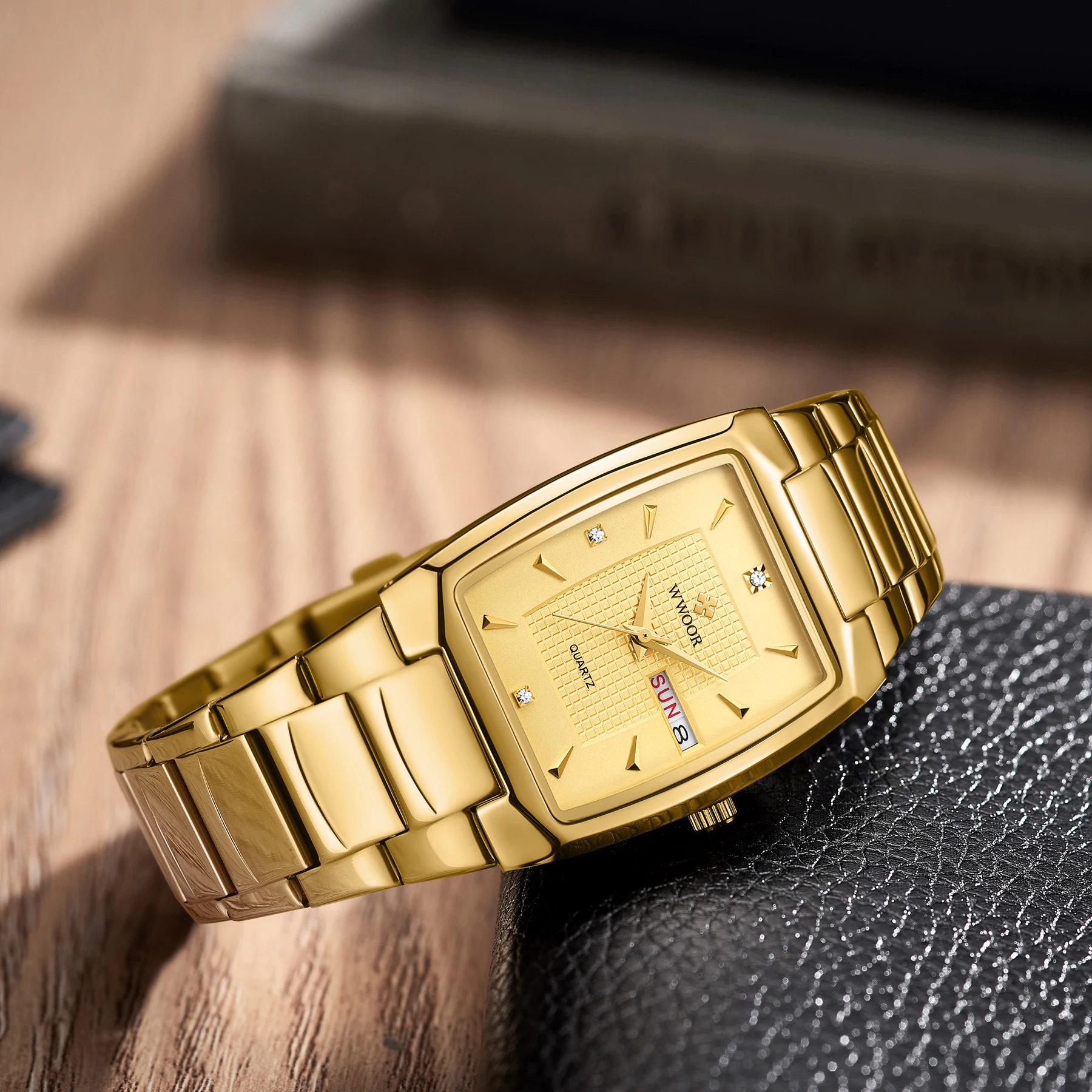 3ATM Minimalist Quartz With Date Square Unique Gold Watch for Men