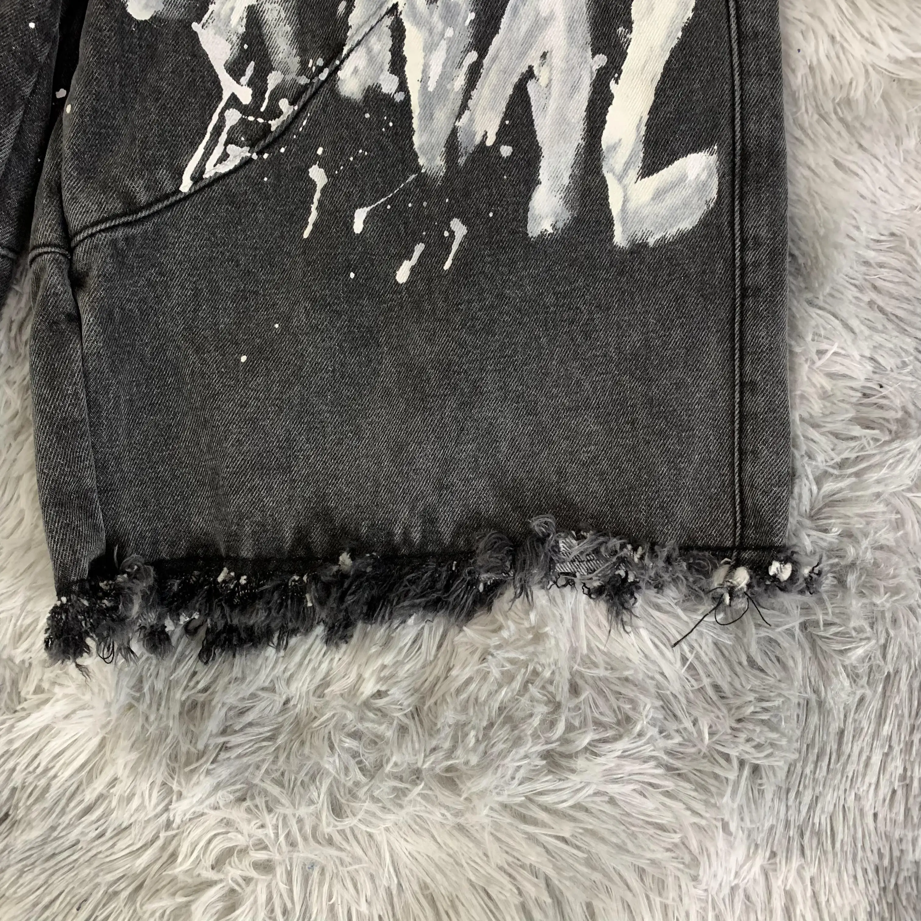 DENIMGUYS Men Streetwear Jorts - Custom Graffiti Paint