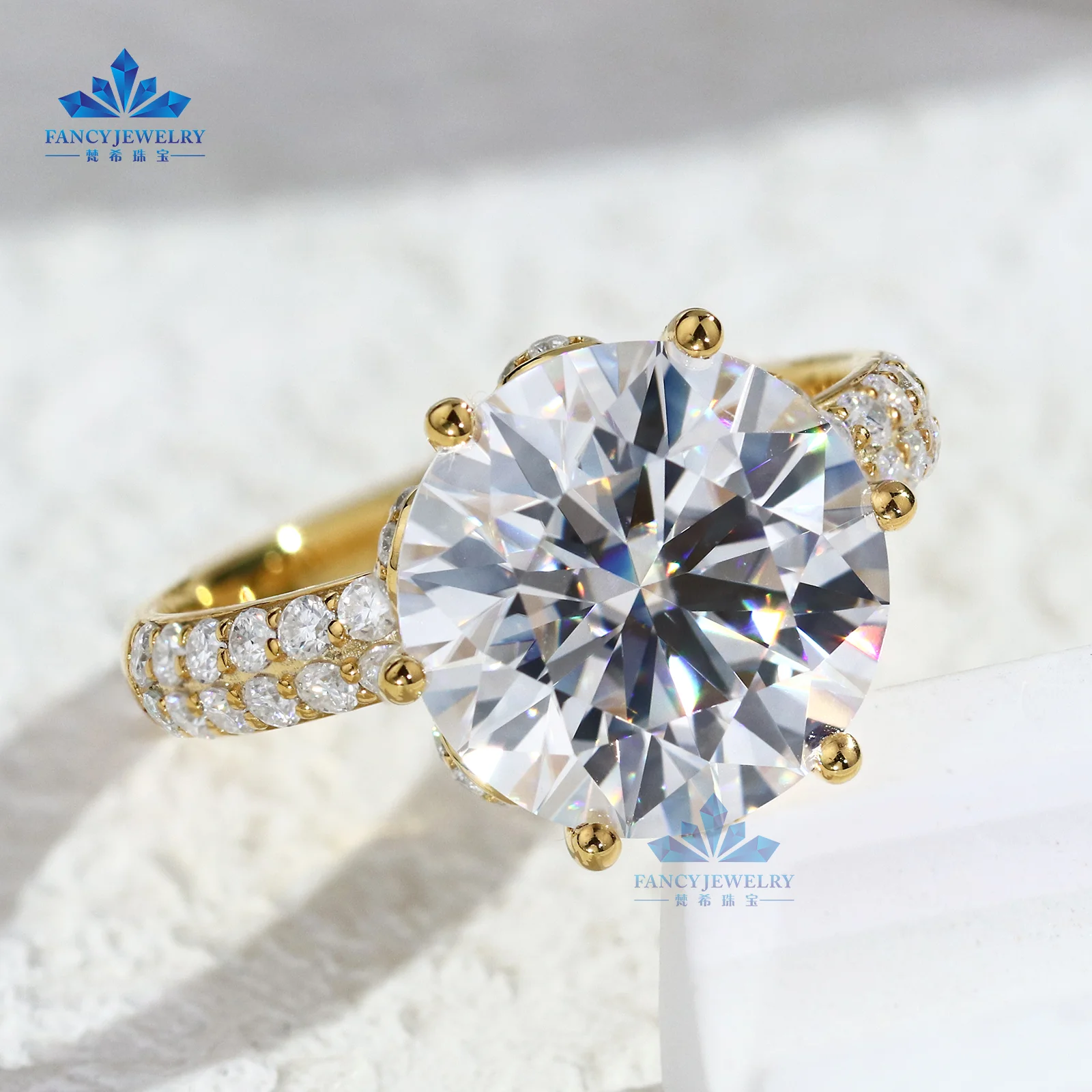 Alibaba.com: Fancy Jewelry Ring-12 PT950 moissanite diamond