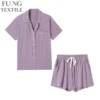 สีม่วง