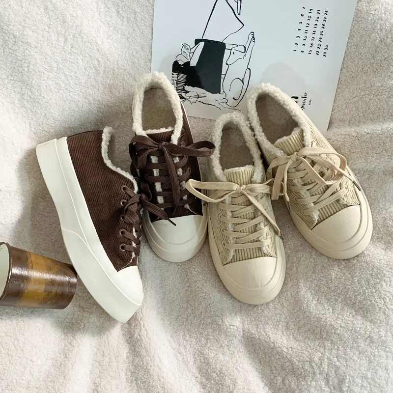 warm canvas shoes