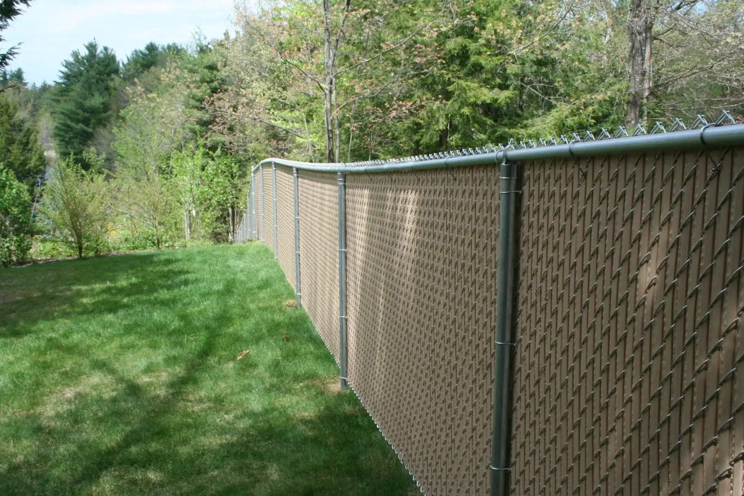 High Quality Cyclone Diamond Wire Mesh Fence 6ft 8ft Chain Link Panels