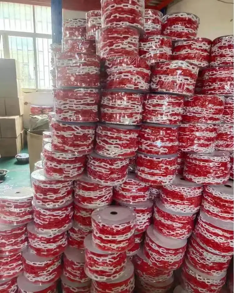 Wholesale Plastic Chain 6mmx50m Short Post Chain for Traffic Cones factory