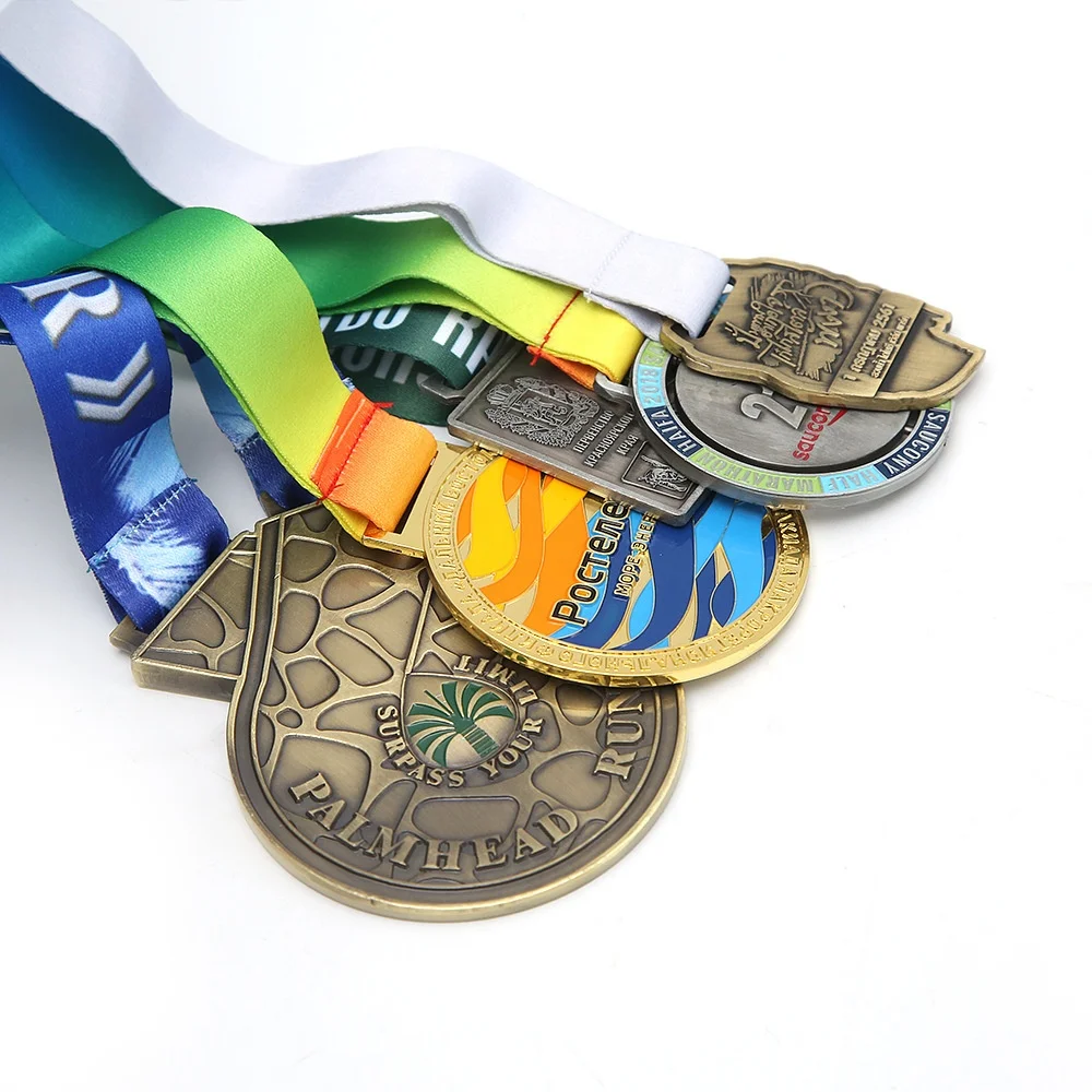 Wholesale Custom Marathon Souvenir Medal Custom Hollow Medal Custom 3d Gold Plating Medal