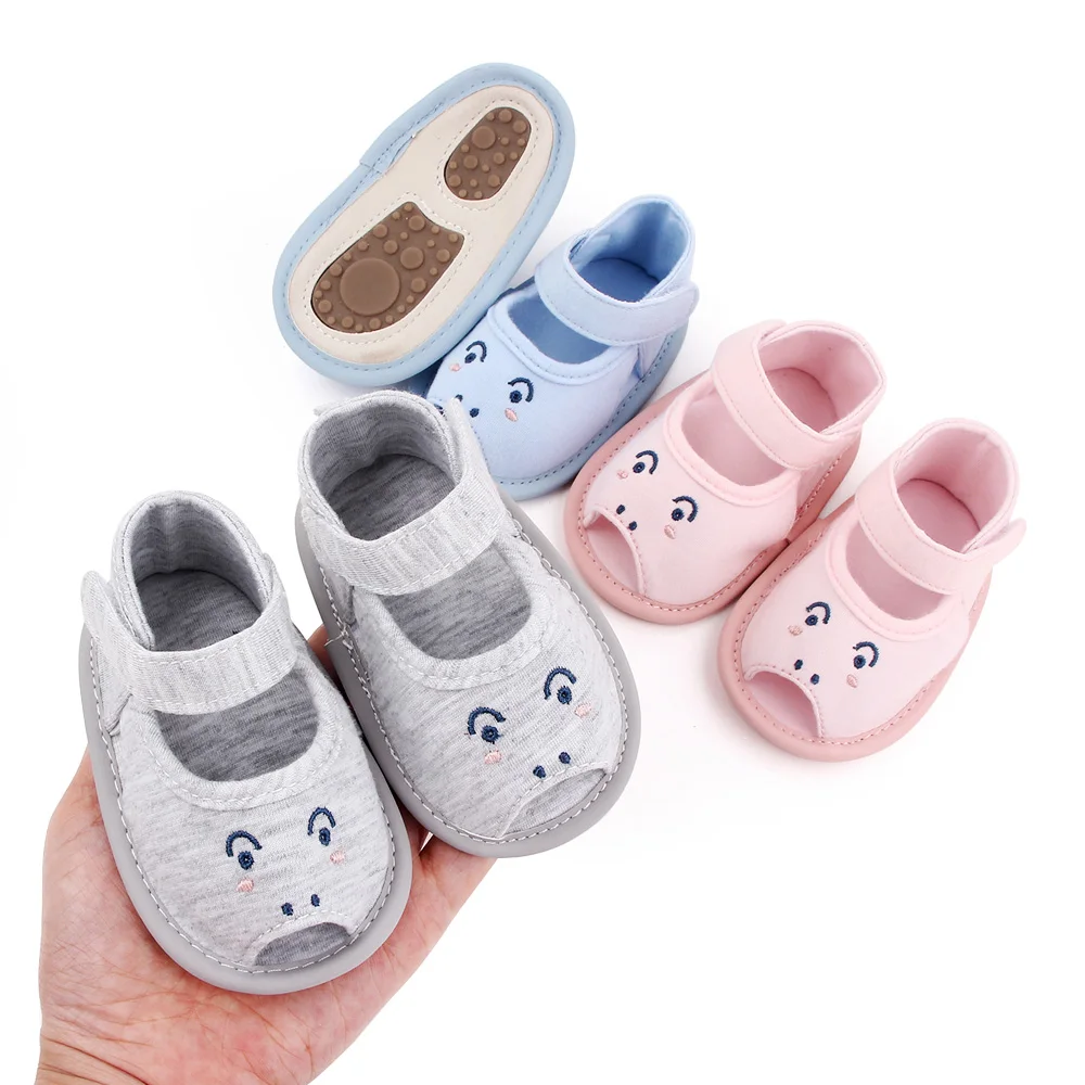New Baby Solid Color Cartoon Half TPR Bottom Cute Breathable Fish Mouth Toddler Sandals manufacture