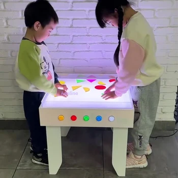 Table Lumineuse Sensorielle – 26 Lettres, 10 Chiffres – 100 Pièces Transparentes – 6 Formes Géométriques – Dès 3 Ans – Apprentissage Précoce
