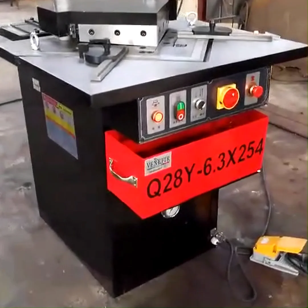 4 Mm Hydraulic Angle Notcher Stainless Steel Sheet Corner Cutting