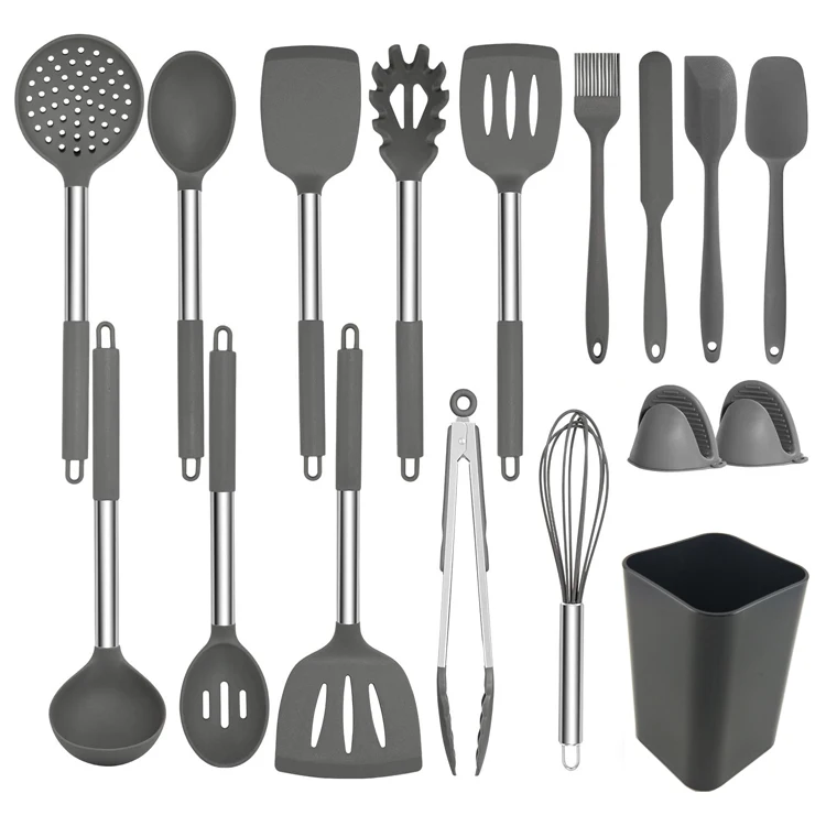 17-Piece Utensils Set in Red – Arborb