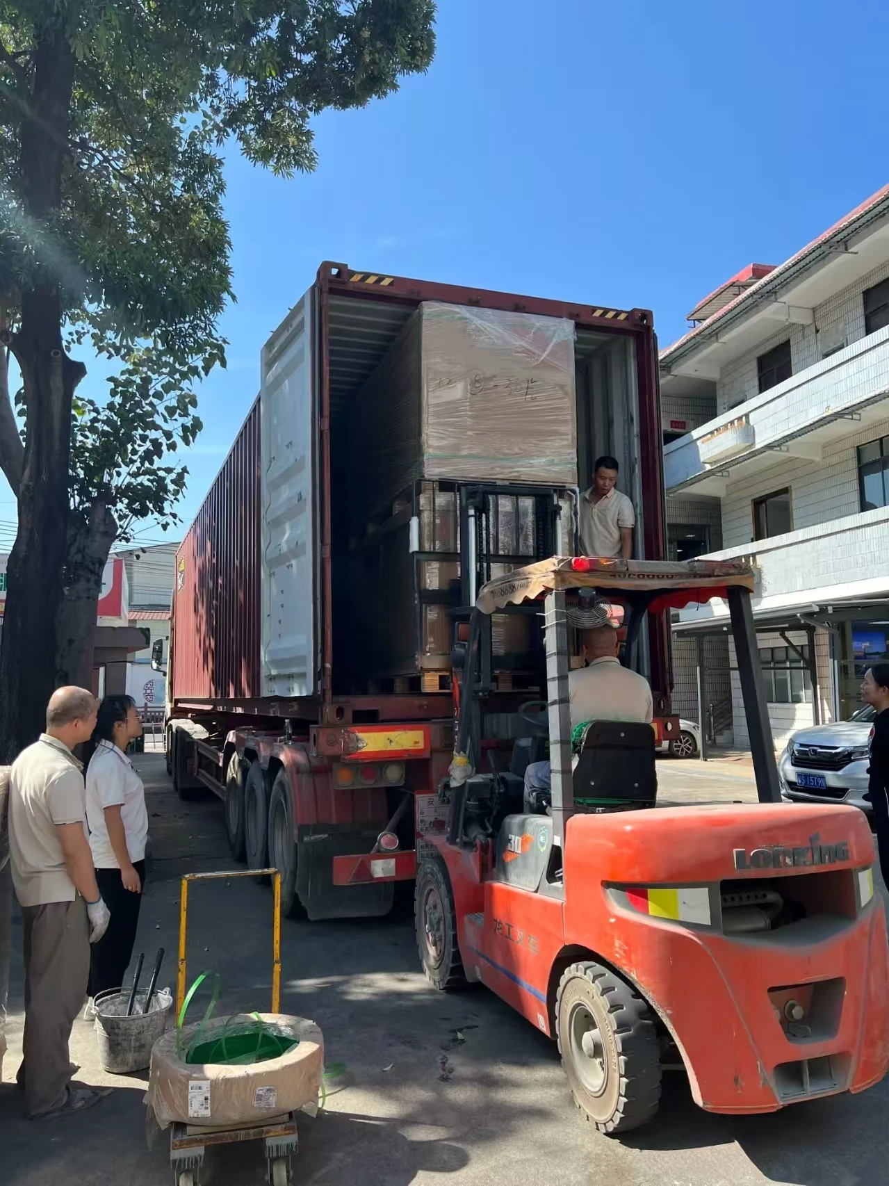 20k sg05lp3 eu sm2 three phase triple hybrid solar inverter 14 20kw low voltage battery ip65 protection-13