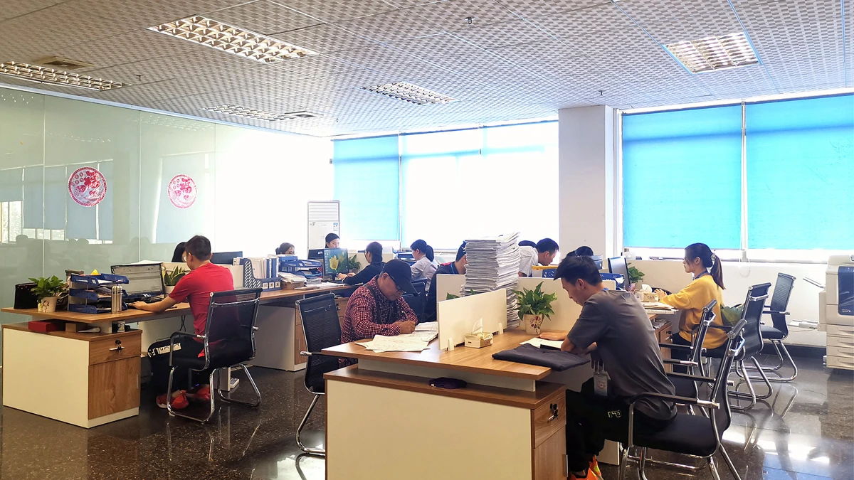 Shantou Biaoxin Liyi Trading Co., Ltd. 1