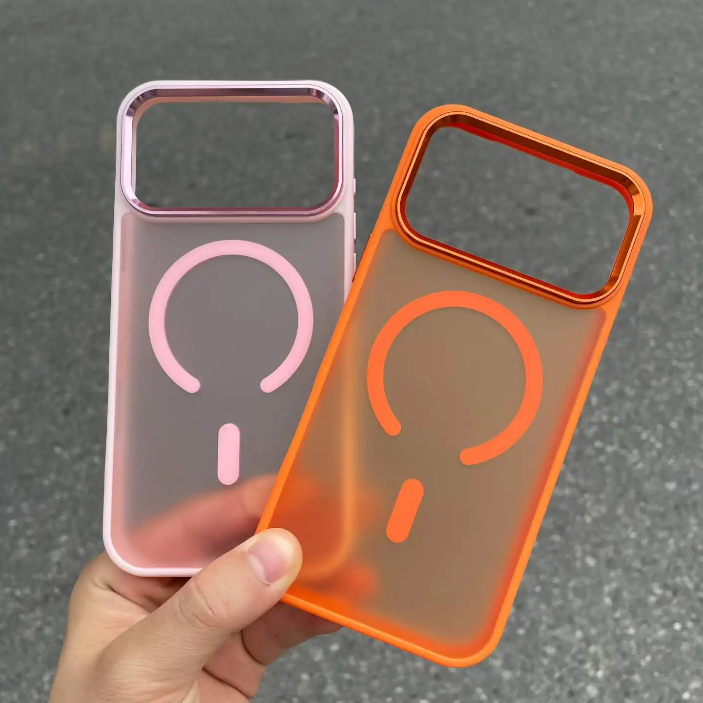 TranslucentShockproof Matte Mobile Phones Cover Magnetic Phone Case with Metal Camera Frame for IPhone 17 Pro