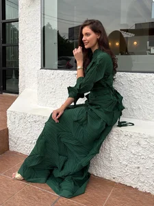 2025 Latest Design Women Elegant Dress High Quality Stretch Miyake Pleated Set Top and Skirt Two Piece Set