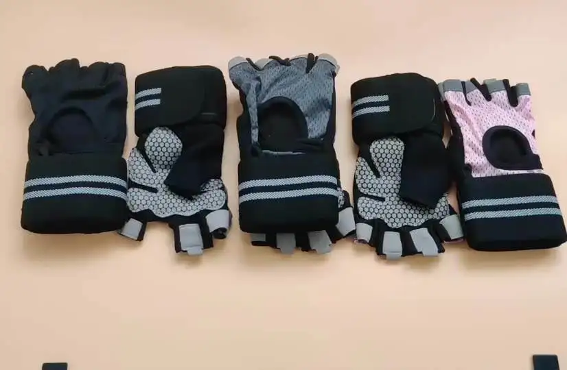 Женские и мужские велосипедные перчатки для занятий спортом