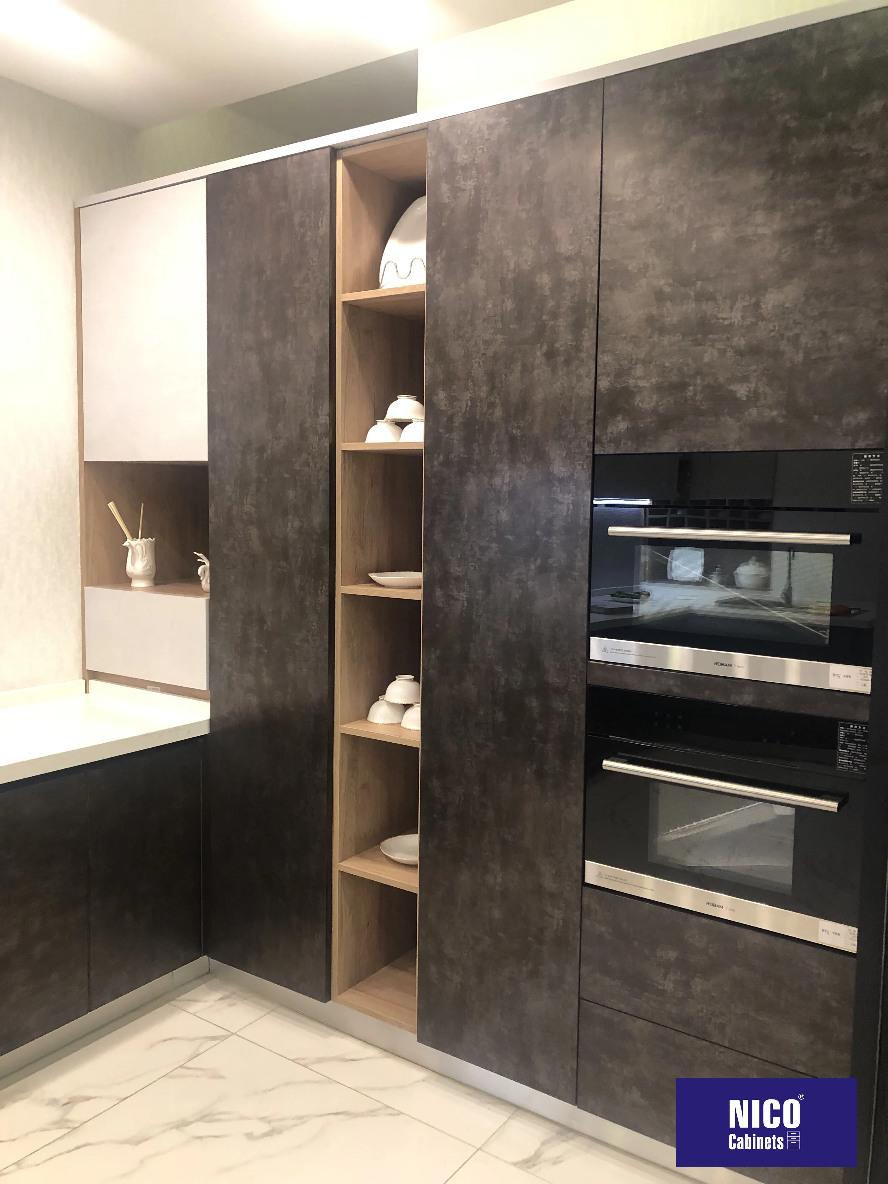 Modern Kitchen Cabinets Dallas TX | European & German