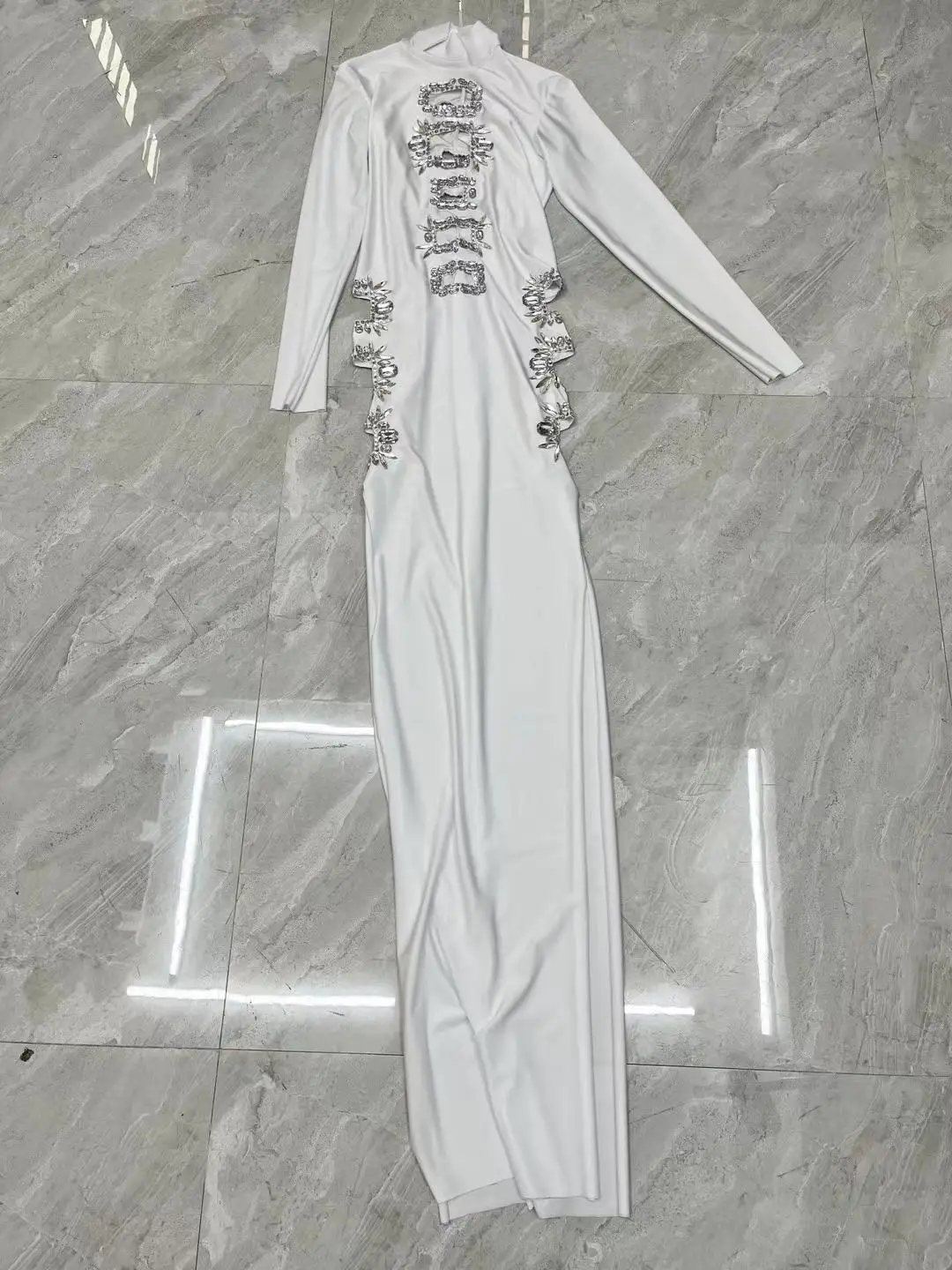 Elegant White Crystal Party Graduation Long Dress Lady High Slit Bodycon Banquet Prom Dress Women Cut Out Diamond Evening Dress Elegant White Crystal Party Graduation Long Dress Lady High Slit Bodycon Banquet Prom Dress Women Cut Out Diamond Evening Dress