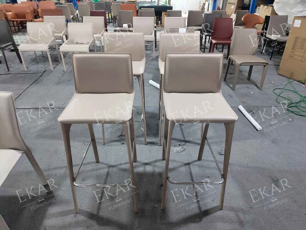 Ekar Furniture Foshan Supplier Nordic Design Saddle Leather Luxury Home Bar High Chair supplier