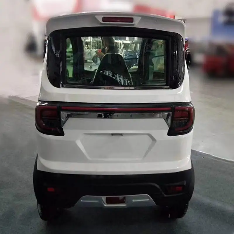 キャプテンアメリカ　ゼンマイ式ベル付き三輪車 キャプテンアメリカ ゼンマイ式ベル付き三輪車 キャプテン