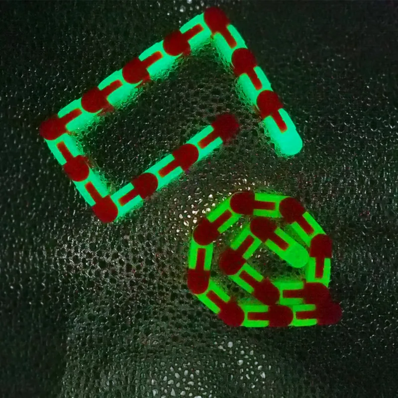 Fidget Stress 24 Links Glow in the Dark Puzzle Snake Bike Chain Wacky Track Toy