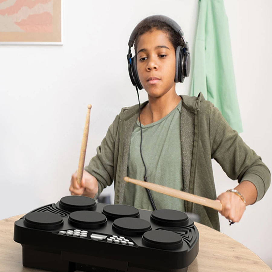 Konix Velocity-sensitive Drum Kit Built-in Speaker Rechargeable With 30 Demo Songs 16 Tones Electronic Drum Set for Children Toy