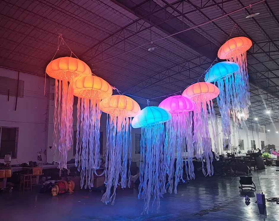 Custom 2.5M Colorful LED Lighting Inflatable Jellyfish Decorations
