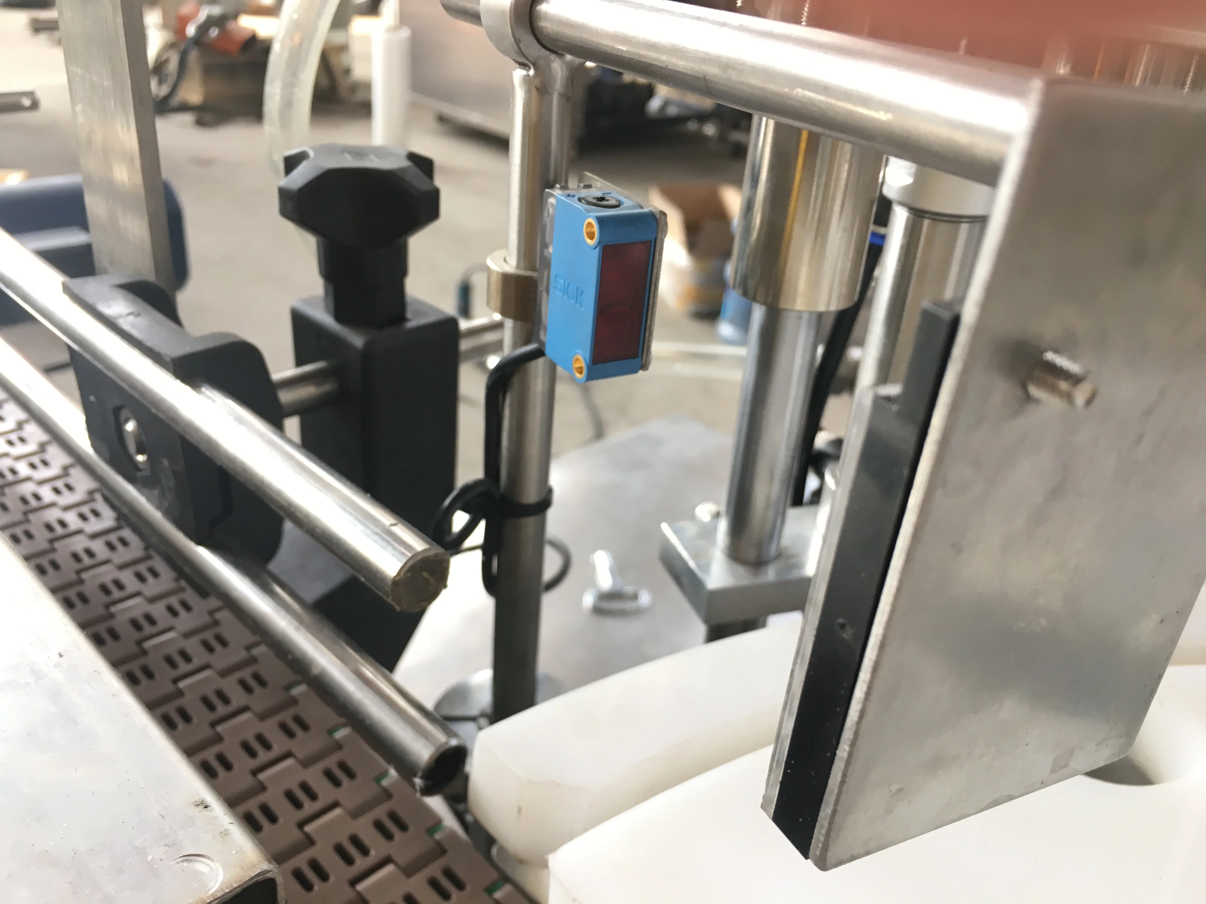 Автоматический 15 мл 30 мл 50 мл спрей для бритья моющий душ лак дезинфицирующее средство для рук машина для розлива геля