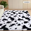 Floral blanco y negro con estampado de leche