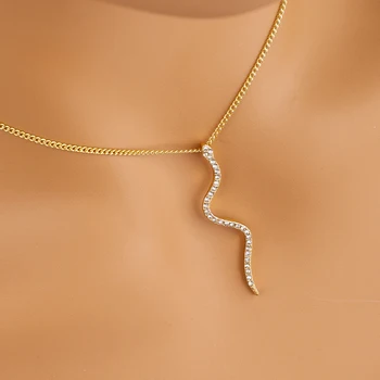 Sumando 2021 hot sale snake pendant stainless steel chain necklace for women costume jewellery