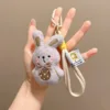 Lapin gris avec nœud papillon