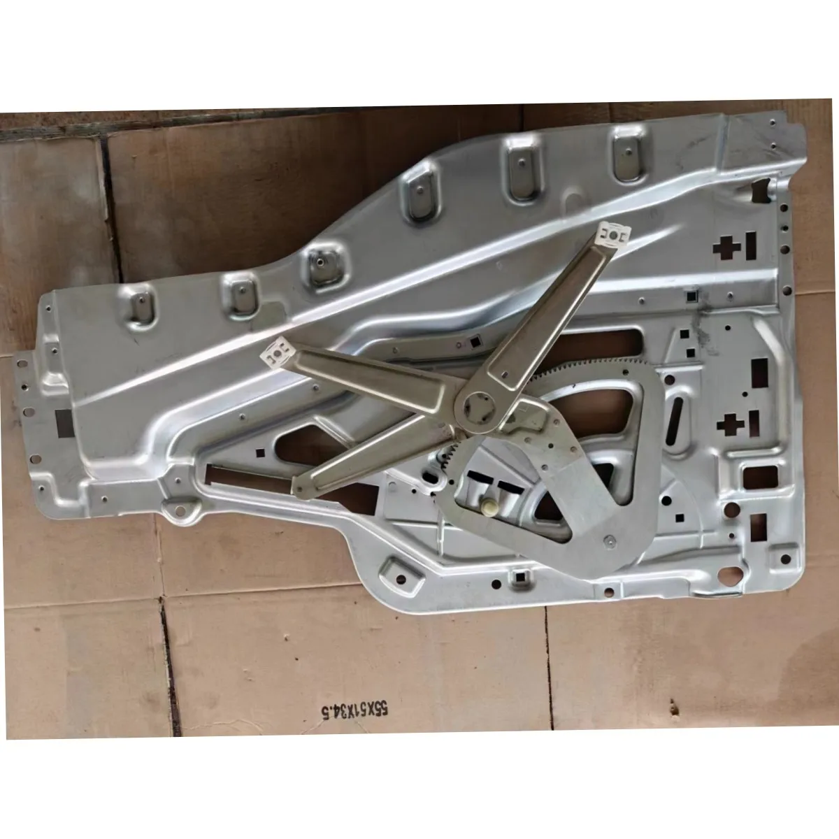 VIT Truck Spare Parts 81626456024 Right 81626456023 Left Manual Window Lifter Mechanism factory