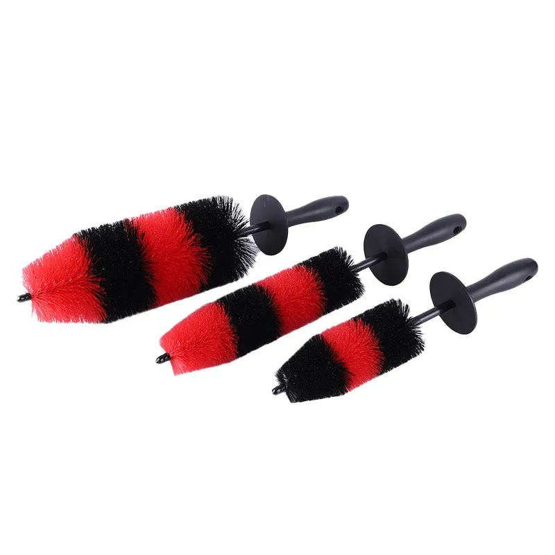 Многофункциональная щетка для автомобильных колес