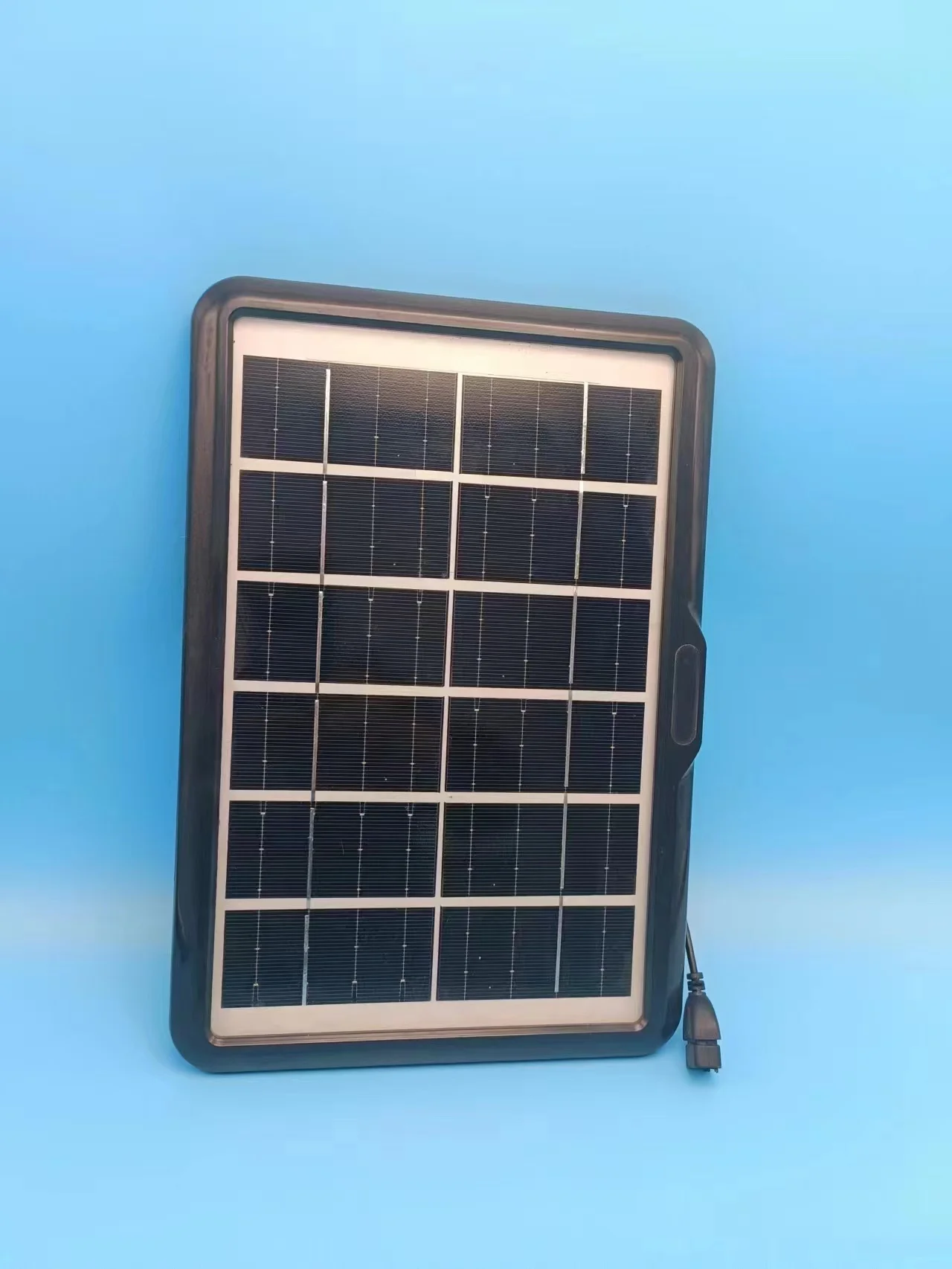 mini solar panel with USB charger with regulator detects voltage for mobil phone 1v - 18v  TUV Top Quality  Solar