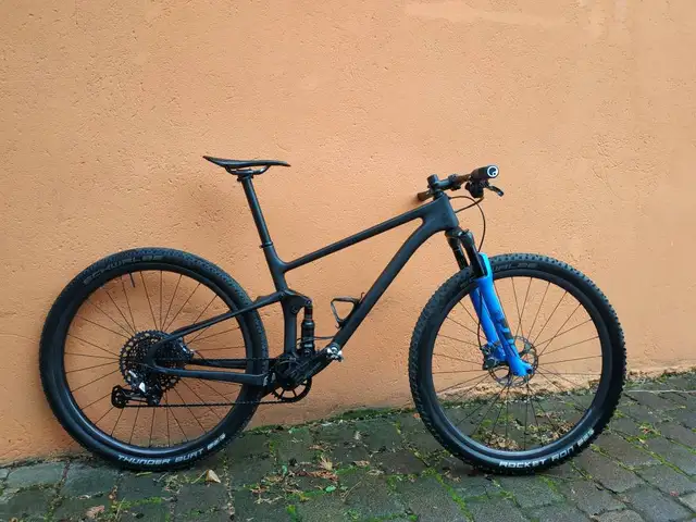 jamis dakota mountain bike