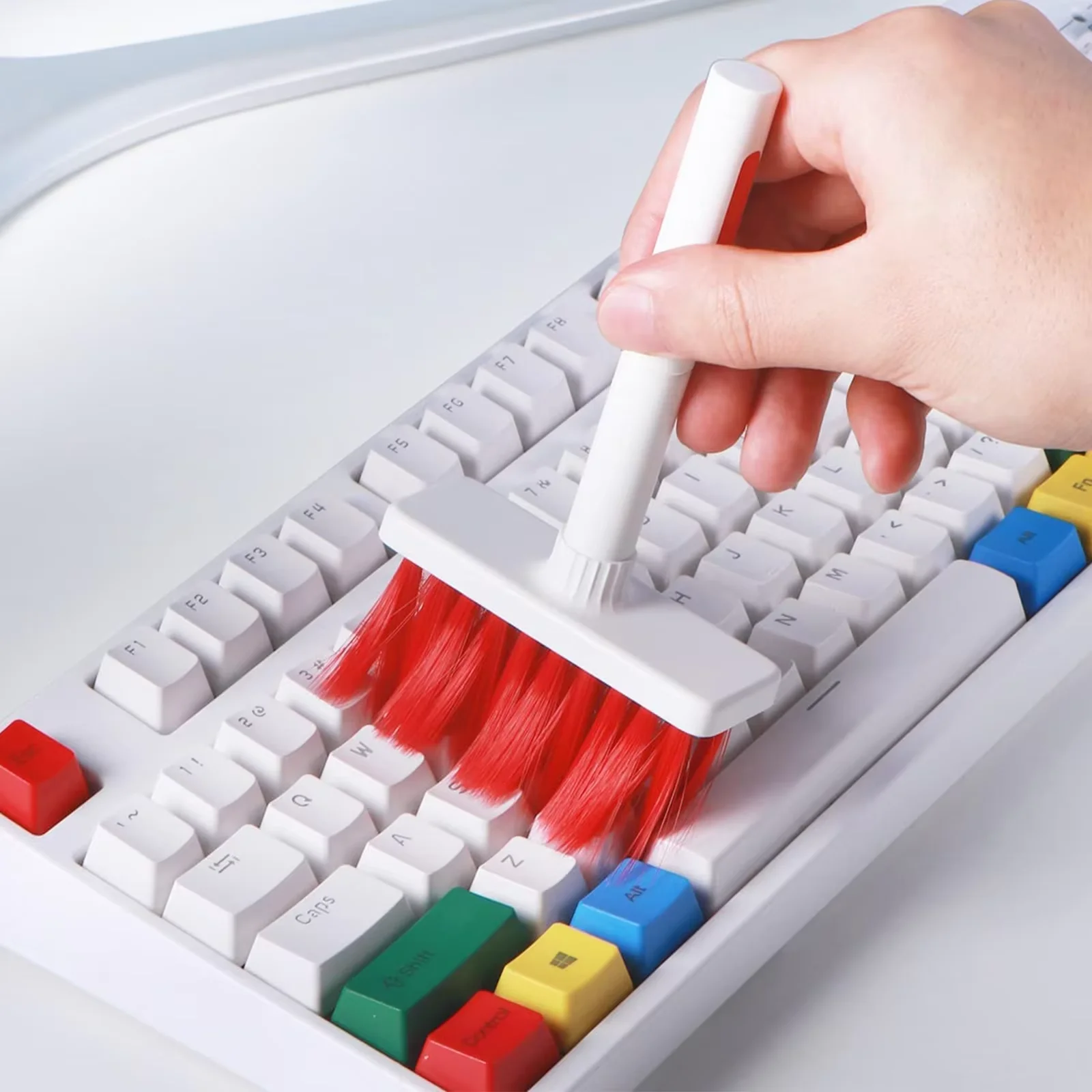 Cleaning Pen for Airpods Multifunctional Computer Laptop Claner Brush 5 in 1 Keyboard Cleaning Pen Brush Kit