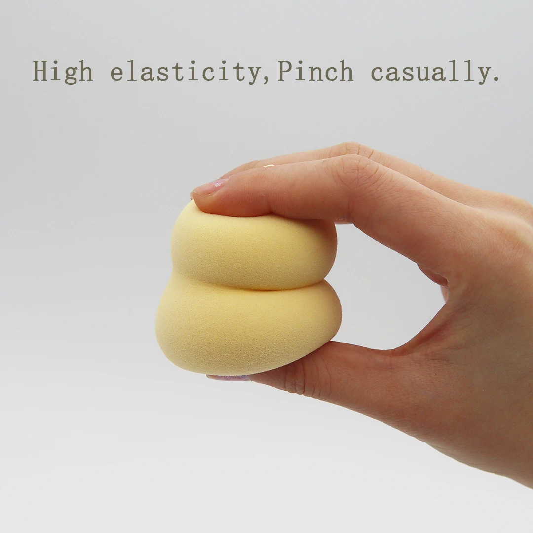 
Мягкая губка для макияжа лица 