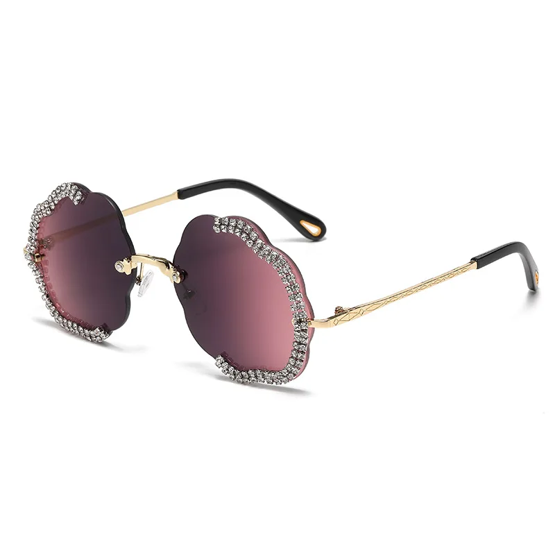 2024 Unique Shaped Glasses - Stylish & Functional Sunglasses display picture 3